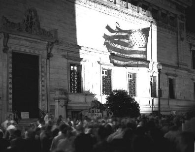 Frank Herrera, photograph of The Perfect Moment protest, June 30, 1989, Corcoran Gallery of Art, Washington, D.C. © Frank Herrera