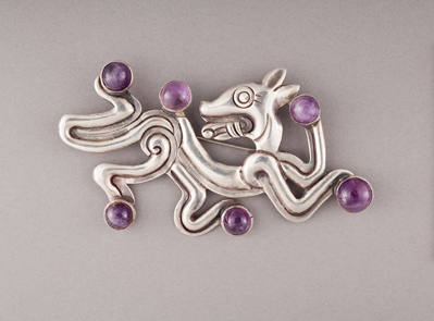 William Spratling, "Jaguar Brooch," c. 1940–46, silver and amethyst, gift of the Goddard Family in memory of Phyllis Goddard, Los Angeles